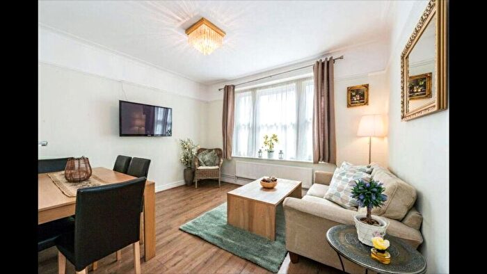 2 Bedroom Flat To Rent In Crawford Buildings, Crawford Place, London, W1H