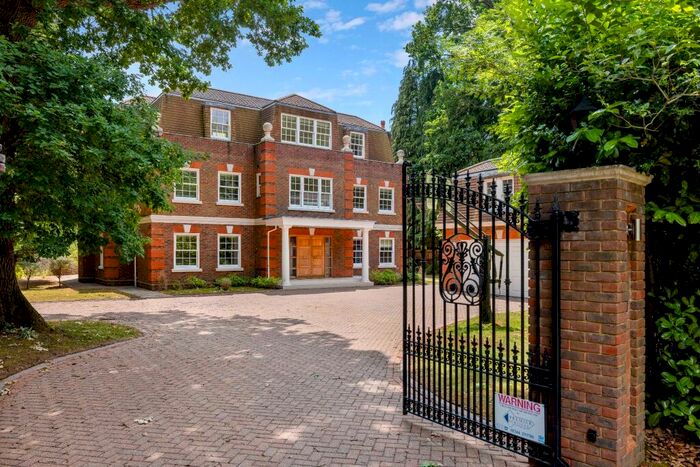 9 Bedroom Detached House For Sale In Abbots Drive, Virginia Water, GU25
