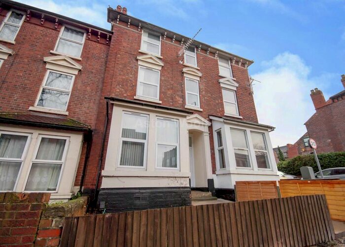 6 Bedroom Terraced House To Rent In Hucknall Road, Carrington, Nottingham, NG5