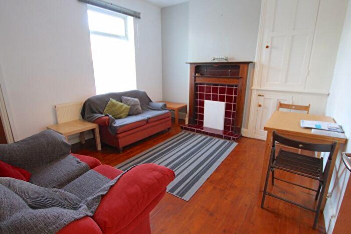 4 Bedroom Terraced House To Rent In Gelligaer Street, Cardiff, CF24