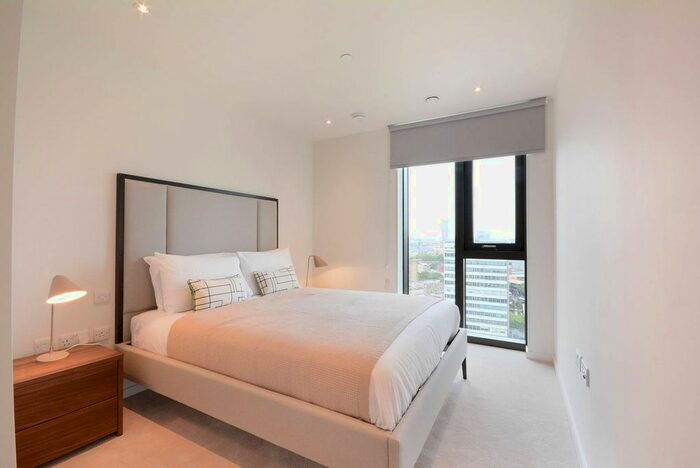 2 Bedroom Flat To Rent In St. Gabriel Walk, Elephant And Castle, SE1