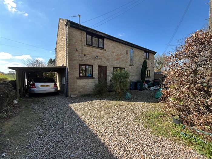 4 Bedroom Detached House For Sale In Abb Scott Lane, Low Moor, Bradford, BD12