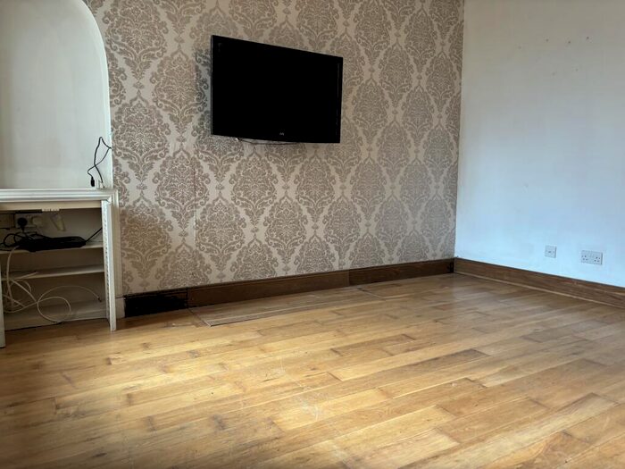 2 Bedroom Flat To Rent In Roxburgh Street, Grangemouth, FK3