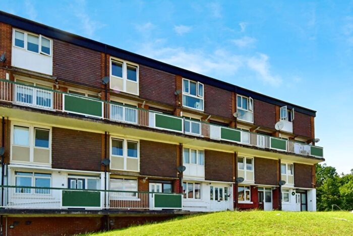2 Bedroom Terraced House For Sale In Bowshaw View, Sheffield, South Yorkshire, S8