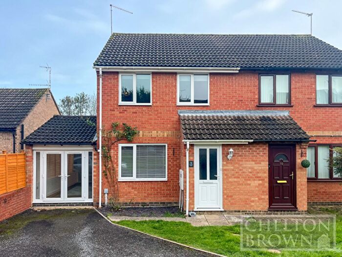 3 Bedroom Semi Detached House To Rent In St. Hildas Close, Daventry, Northamptonshire, NN11