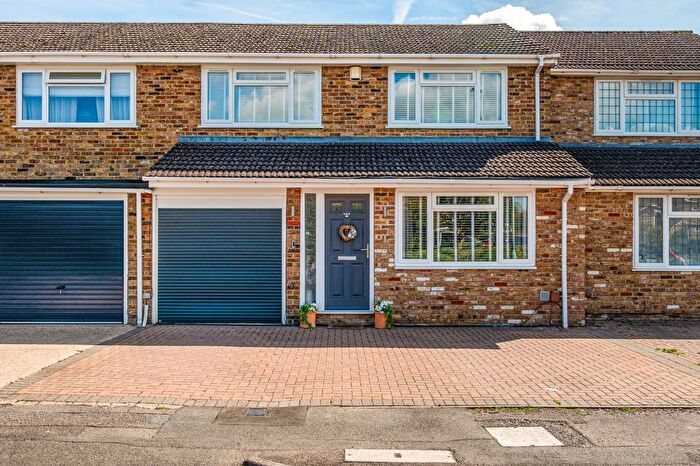 4 Bedroom Terraced House For Sale In Farmers Way, Maidenhead, SL6