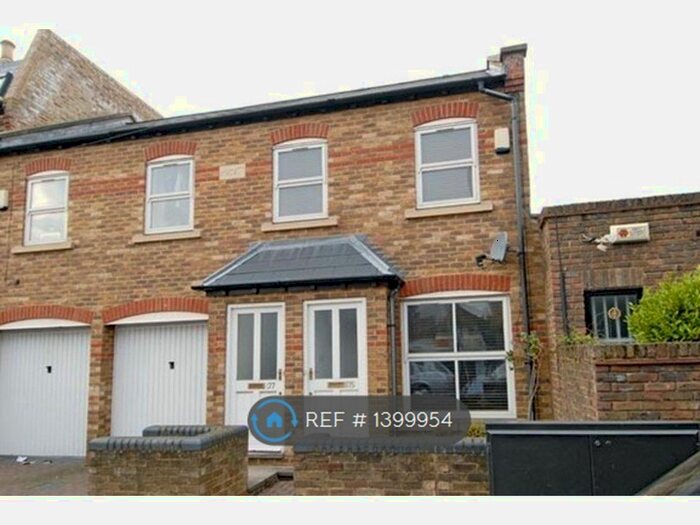 2 Bedroom Terraced House To Rent In Gladstone Road, London, SW19