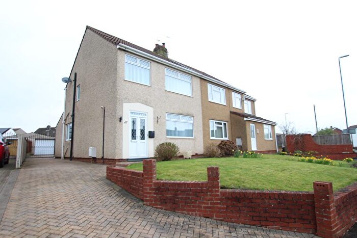 3 Bedroom Semi Detached House For Sale In Shellards Road, Longwell Green, Bristol, BS30