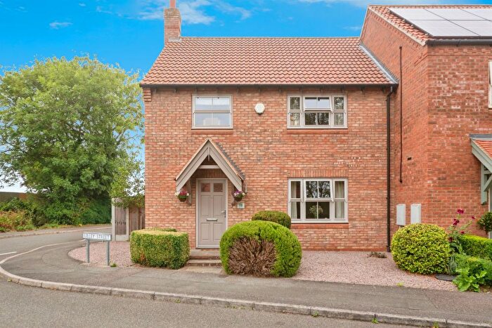 3 Bedroom End Of Terrace House For Sale In Lilley Street, Long Bennington, Newark, NG23