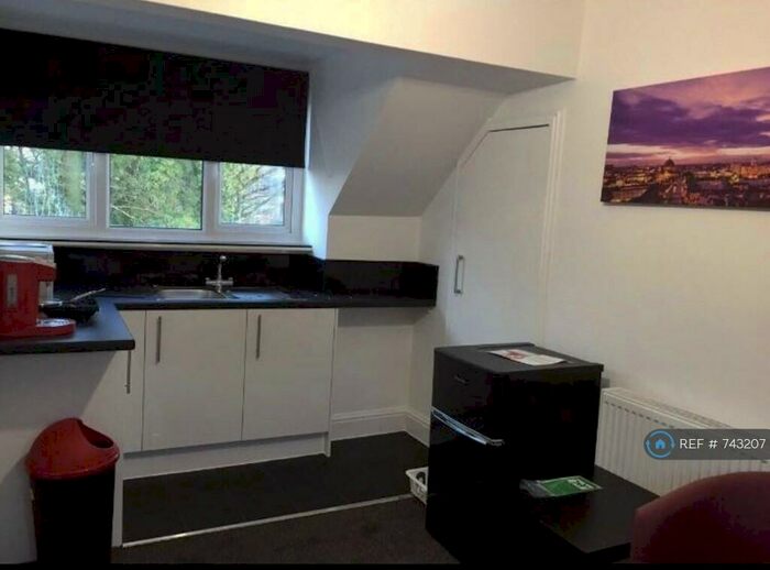 Studio To Rent In Abbeydale Road, Sheffield, S7