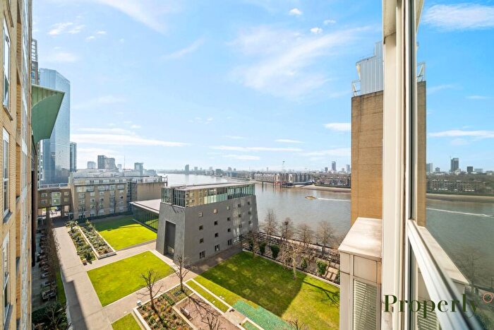 2 Bedroom Apartment To Rent In Belgrave Court, Westferry Circus, London, E14