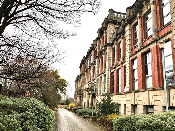 2 Bedroom Apartment To Rent In Old School Lofts, LS12