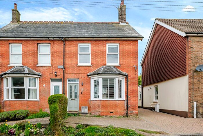 3 Bedroom Semi Detached House For Sale In South Street, Crowborough, TN6