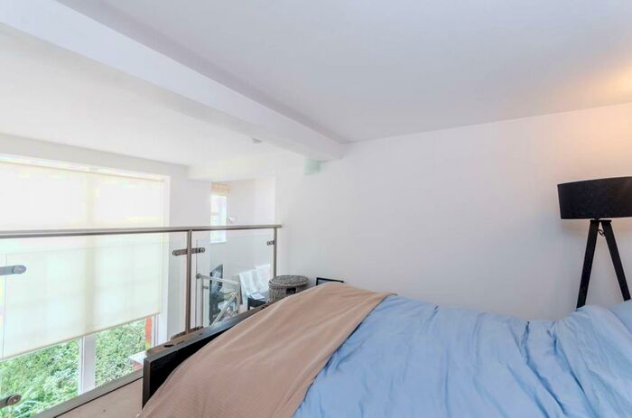 1 Bedroom Flat To Rent In Batchelor Street, Islington, London, N1