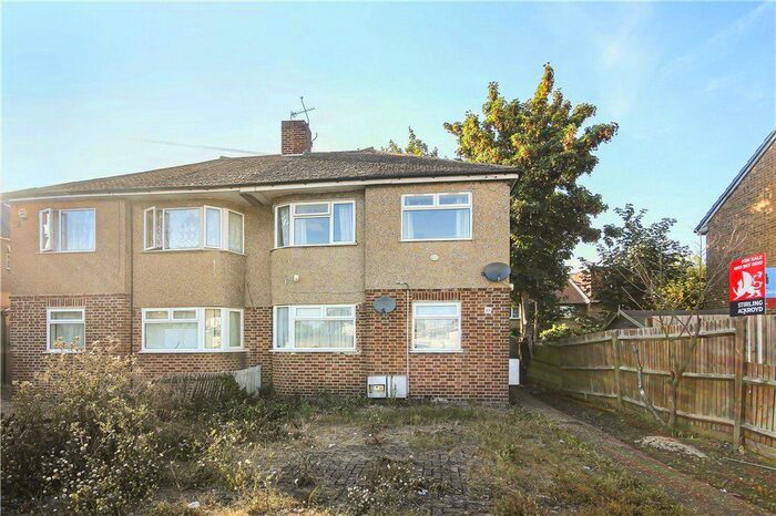 2 Bedroom Flat To Rent In Acacia Road, Mitcham, CR4