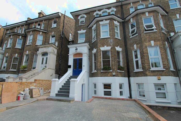1 Bedroom Flat To Rent In Footscray Road, Eltham, SE9