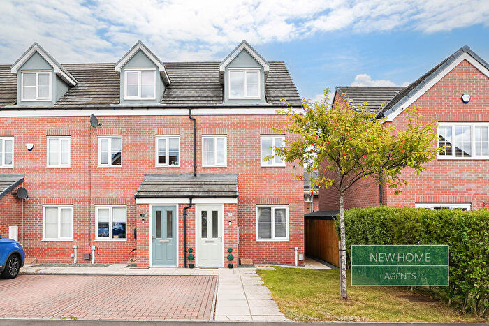 3 Bedroom End Of Terrace House For Sale In Greenfield Way, Houghton Le Spring, DH4