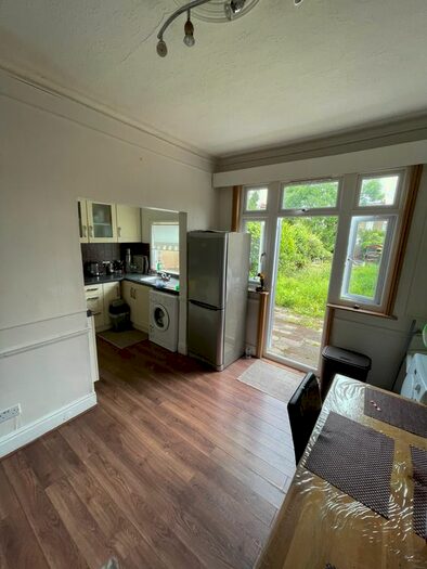 3 Bedroom Property To Rent In Gardenia Road, Enfield, EN1