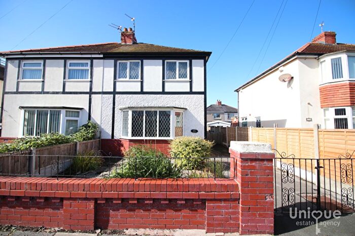 2 Bedroom Semi-Detached House For Sale In Stoneway Road, Thornton-Cleveleys, FY5