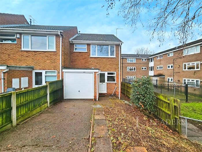 3 Bedroom End Of Terrace House For Sale In Waterford Drive, Chaddesden, Derby, DE21