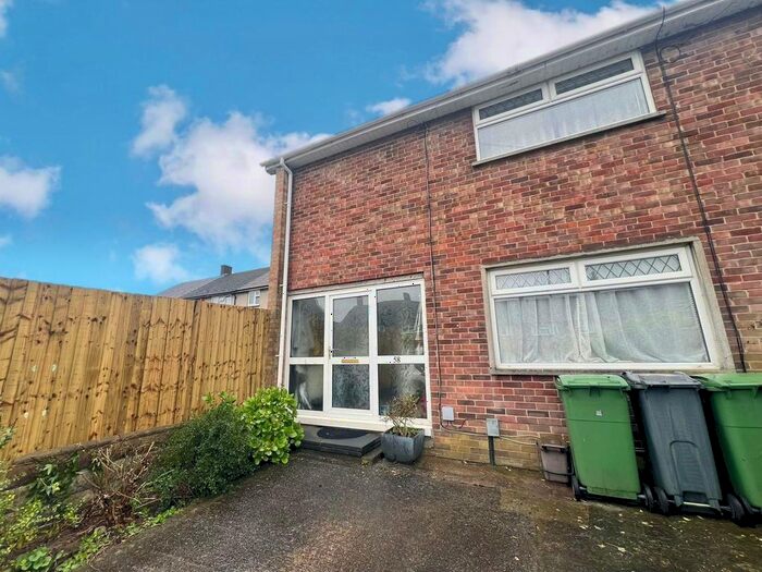3 Bedroom Property To Rent In Ashburton Avenue, Llanrumney, Cardiff, CF3