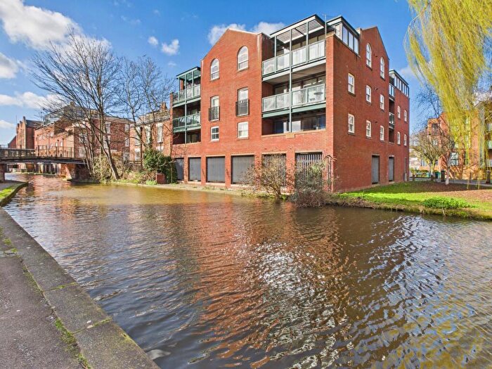 2 Bedroom Flat For Sale In City Quays Leadworks Lane, CH1