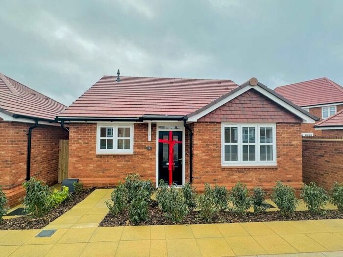 2 Bedroom Bungalow To Rent In Kings Reeve Place, Wallingford, OX10