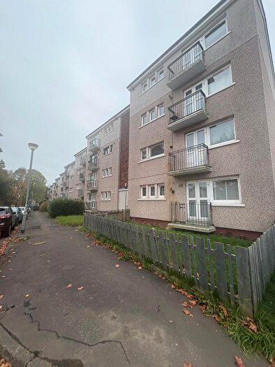 2 Bedroom Flat To Rent In Berryknowes Road, Glasgow, G52