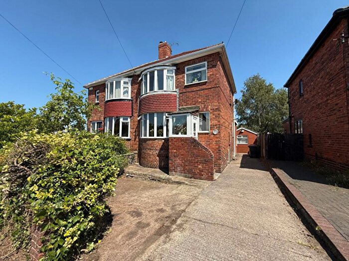 3 Bedroom Semi-Detached House For Sale In Keppel Road, Scholes, S61