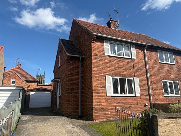 2 Bedroom Property To Rent In Norton, Malton, YO17