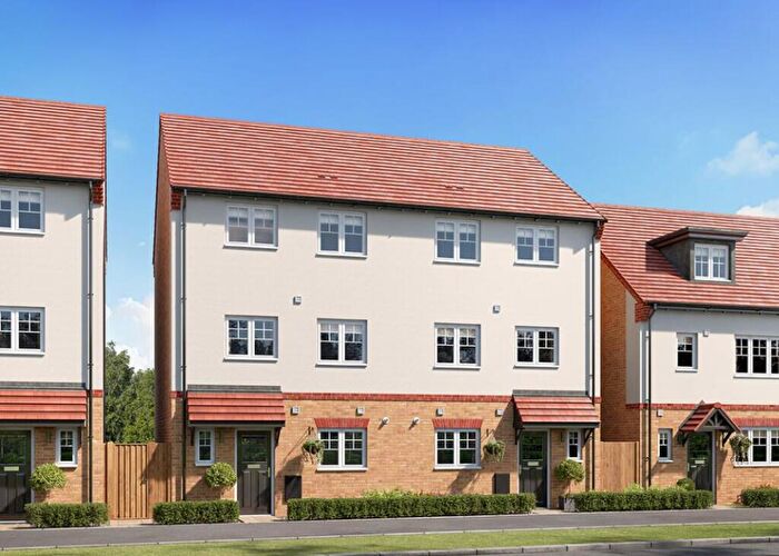 4 Bedroom Town House For Sale In Crest Nicholson At Nobel Park, Didcot, OX11
