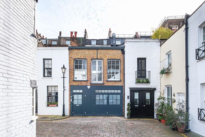 2 Bedroom Mews To Rent In Victoria Grove Mews, Notting Hill, W2