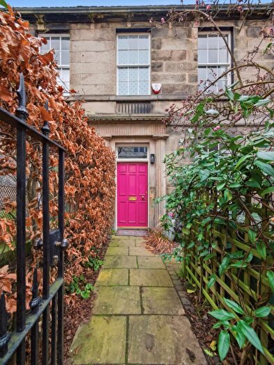 4 Bedroom Terraced House To Rent In Dean Street, Edinburgh, Midlothian, EH4