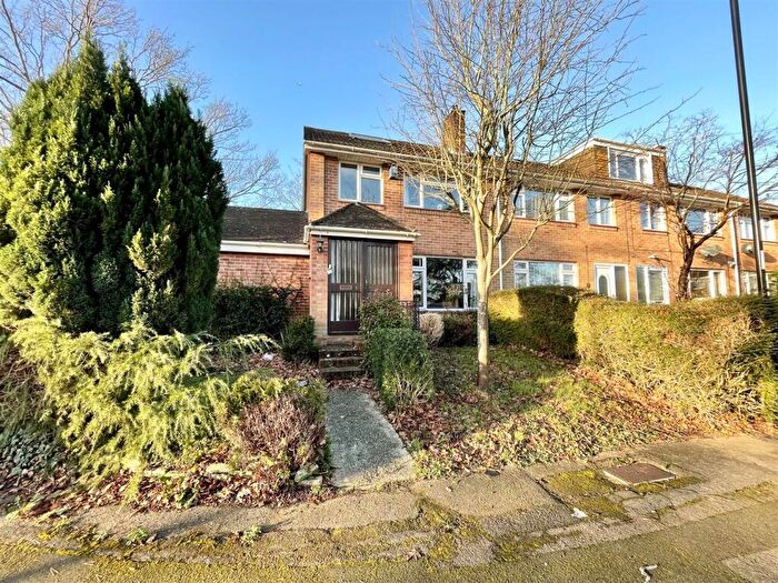 3 Bedroom End Of Terrace House To Rent In Vardy Close, Sholing, Southampton, SO19