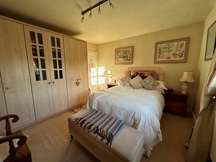 2 Bedroom Semi-Detached House For Sale In Main Street, East Bridgford, NG13