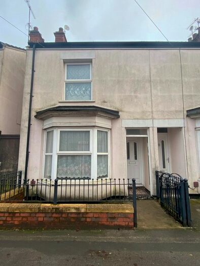 3 Bedroom End Of Terrace House To Rent In Albemarle Street, Hull, HU3
