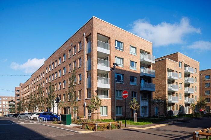 1 Bedroom Flat To Rent In Willoughby, Podd Street Barking, IG11