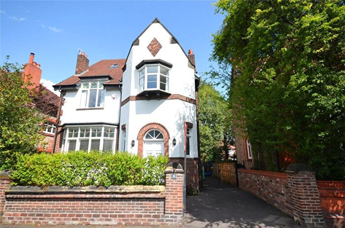 5 Bedroom Detached House For Sale In Old Broadway, Didsbury, M20