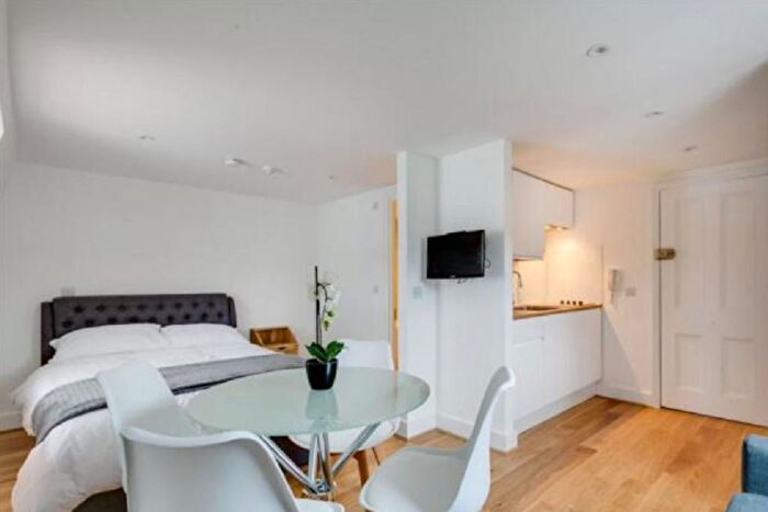 Studio To Rent In Coleherne Road, London, SW10