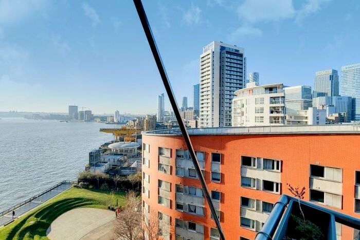 1 Bedroom Flat For Sale In New Providence Wharf, Fairmount Avenue, London, E14