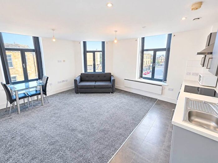2 Bedroom Flat To Rent In Grattan Road, Bradford, BD1