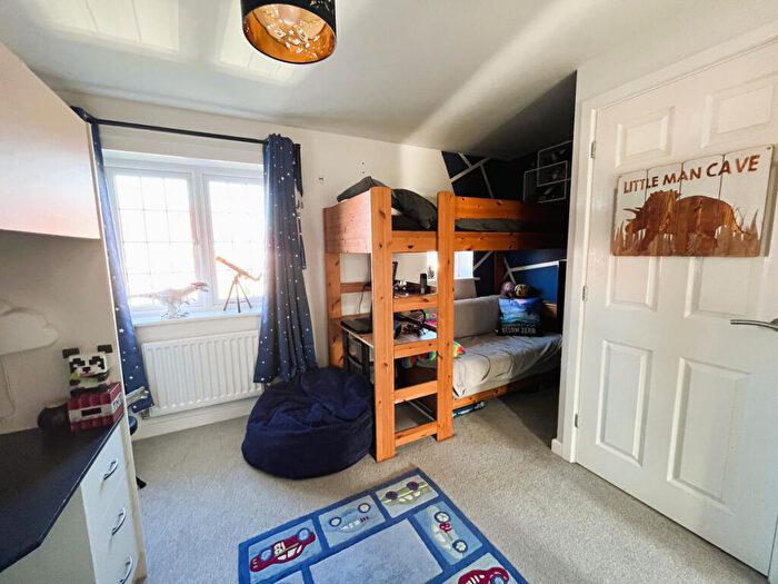 2 Bedroom Semi-Detached House For Sale In Longhall Road, St. Neots, PE19