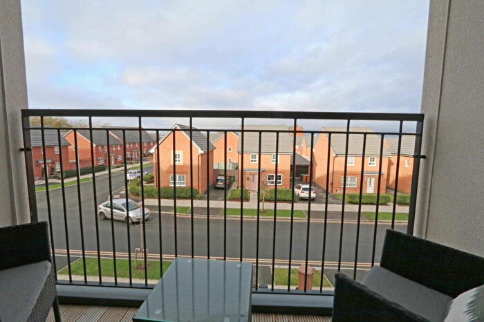 5 Bedroom End Of Terrace House For Sale In Blowick Moss Lane, Kew, Southport, PR8