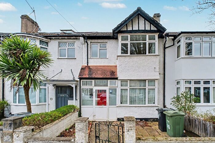 3 Bedroom Terraced House For Sale In Aberfoyle Road, London, SW16