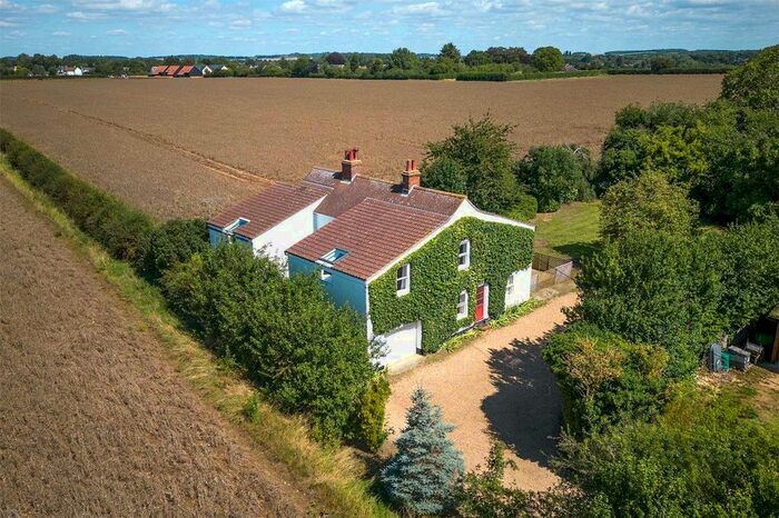 6 Bedroom Detached House For Sale In Royston Road, Whittlesford, Cambridgeshire, CB22