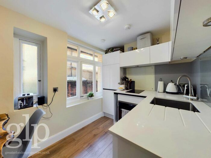 Studio To Rent In Judd Street, Bloomsbury, . H, WC1