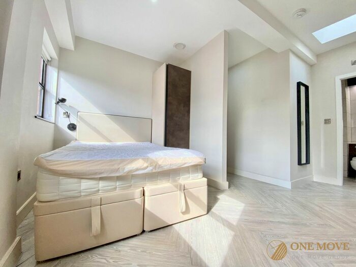 1 Bedroom Studio To Rent In Byrom Street, Artillery House, M3