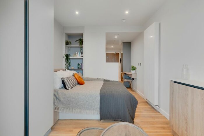 Studio To Rent In Enclave Croydon, College Road, Croydon, CR0