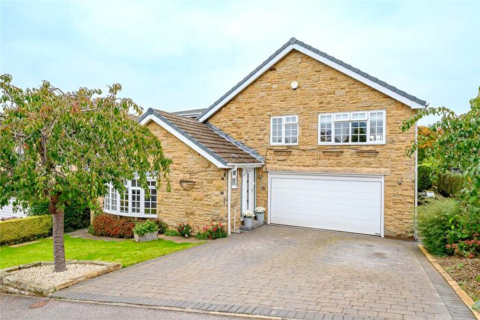 4 Bedroom Detached House For Sale In Wharfe Bank, Collingham, LS22