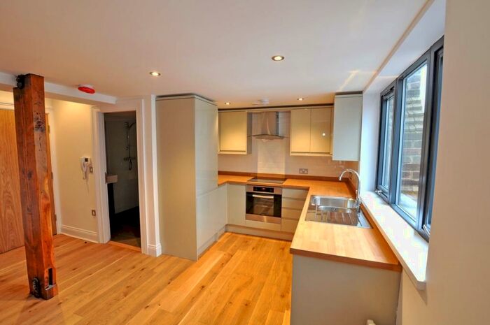1 Bedroom Apartment To Rent In , Chaucer Building, Newcastle Upon Tyne, NE1